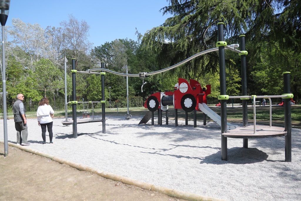 Imola Al Parco Giochi Delle Acque Minerali Ora Si Scivola Su Una